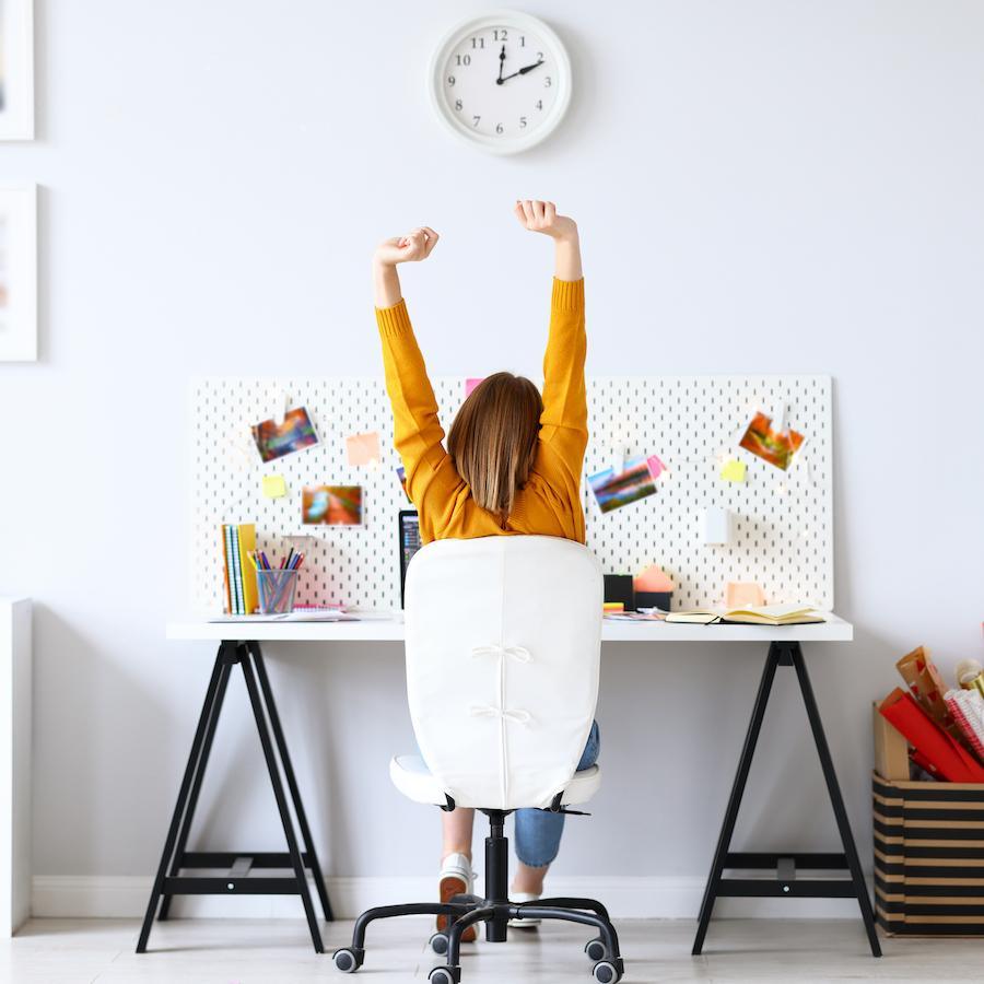 6 Desk Exercises For Healthy & Happy Sitting - Phil Zen Design  - Best 2023 Home Office Chairs Desk & Decor